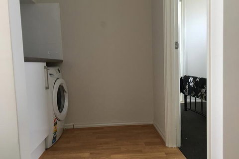 Apartment In Queens Park - Lismore Accommodation 3