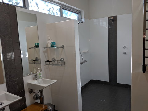 Hanover Bay Apartments - Lismore Accommodation 5