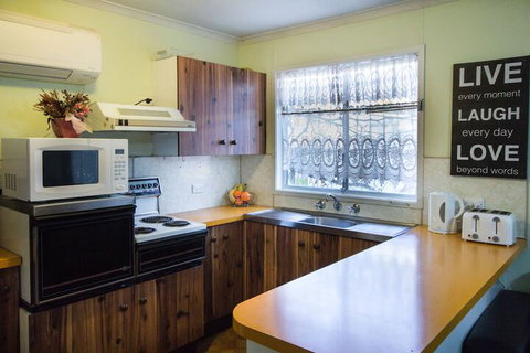 Manilla Cottage - Manilla NSW - Lismore Accommodation 4