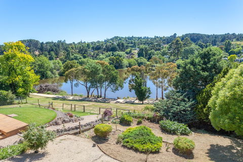 Balconies Lakeside - Lismore Accommodation 6