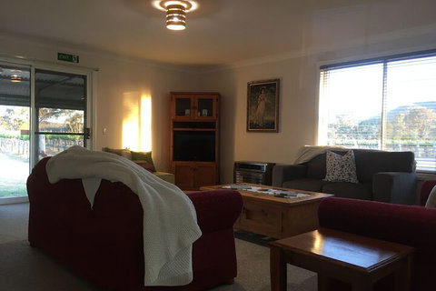 Farmers Daughter Wines - Lismore Accommodation 4