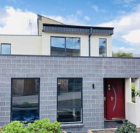 Apollo Bay Seal Apartments - Lismore Accommodation
