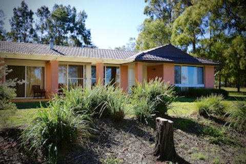 Verona Vineyard Cottage - Lismore Accommodation 0