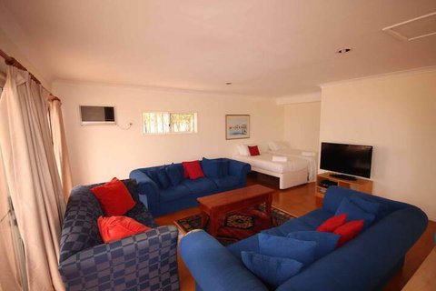 Verona Vineyard Cottage - Lismore Accommodation 4