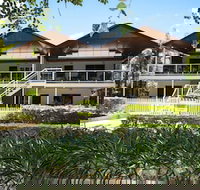 Picnic Bay Apartments Unit 1