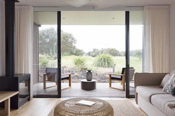 Bangalay Luxury Villas - Lismore Accommodation 3