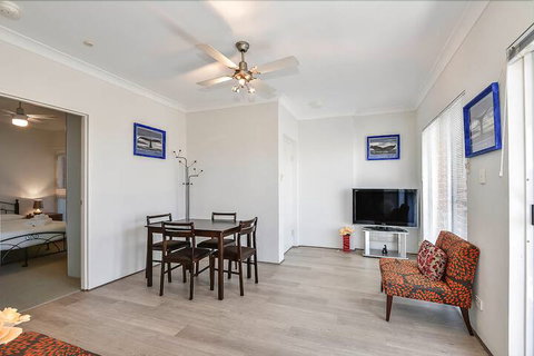 Surf Side Palms 12 - Lismore Accommodation 3