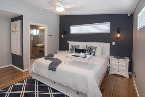 Busselton Beach House - Lismore Accommodation 3