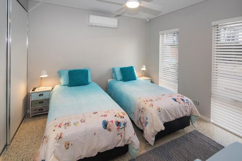 Busselton Beach House - Lismore Accommodation 6