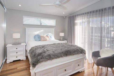 Busselton Beach House - Lismore Accommodation 4