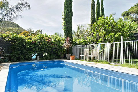 Shoal Bay Riggers - Lismore Accommodation 2