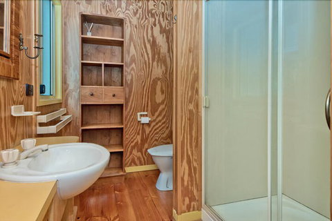 Bali Hai - Lismore Accommodation 6