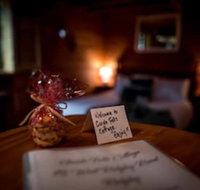 Guide Falls Cottage - Lismore Accommodation