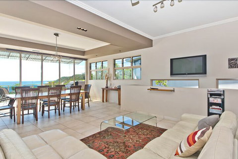Tangalooma Sea Change - Lismore Accommodation 6