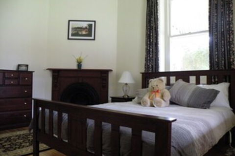 Thalia Getaway Villa - Lismore Accommodation 6