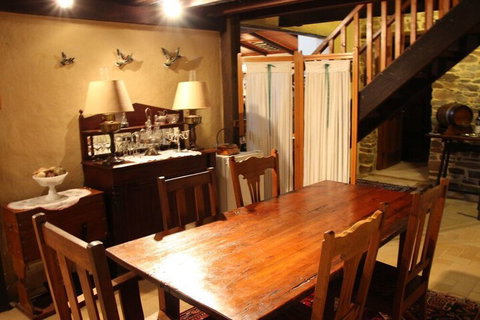 Lemke Cottage Moculta - Lismore Accommodation 5