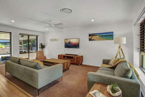 Noosa Heads Endless Summer Beach Retreat - Lismore Accommodation 5