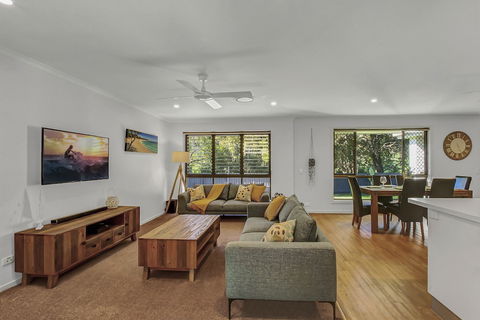 Noosa Heads Endless Summer Beach Retreat - Lismore Accommodation 2