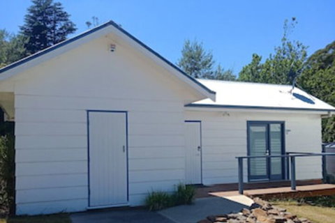 Old White Church Bed & Breakfast - Lismore Accommodation 0