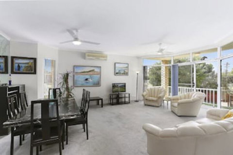 Solitaire 1 Sawtell NSW - Lismore Accommodation 0