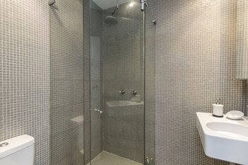 Art Deco 2 Bed Sydney & Darlinghurst Gem - Lismore Accommodation 1