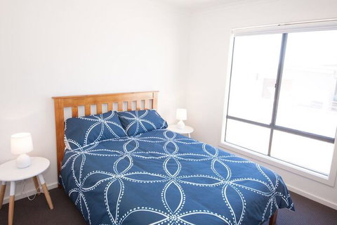 Lady Bay Getaway 12 Lady Bay - Lismore Accommodation 6