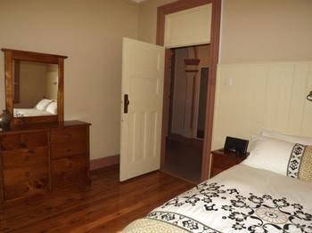 Rosalea Guesthouse - Lismore Accommodation 0