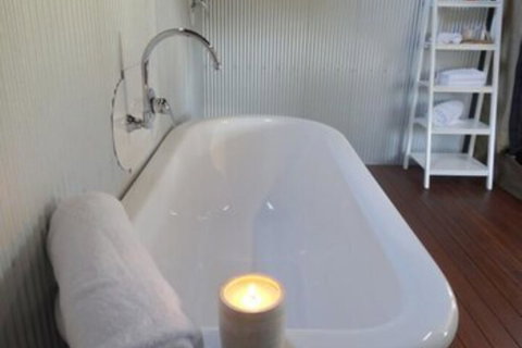 Murphy's Creek Hideaway - Lismore Accommodation 2