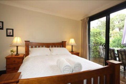 Top Of The Range Retreat - Lismore Accommodation 1