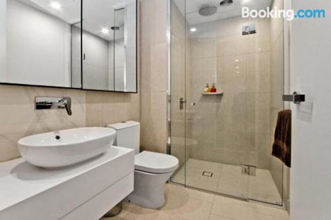 Along Melbournes Magic Boulevard - Lismore Accommodation 7