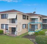 2 / 8 Banks Avenue Easy walk to Tweed Heads Bowls club - Lismore Accommodation
