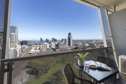Oaks Melbourne On William Suites - Lismore Accommodation 6