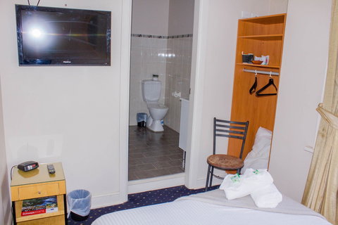 Gardners Inn Hotel - Lismore Accommodation 6