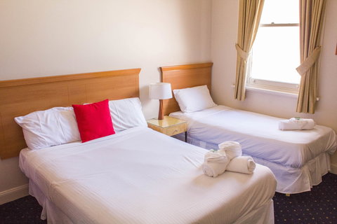 Gardners Inn Hotel - Lismore Accommodation 4