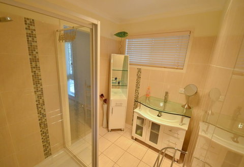 Art On Hart - Lismore Accommodation 6