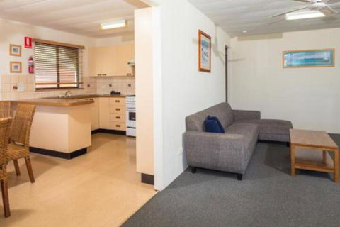 Batemans Bay Marina Resort - Lismore Accommodation 2