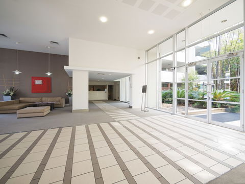 Oaks Brisbane Mews Suites - Lismore Accommodation 4