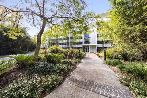 Oaks Brisbane Mews Suites - Lismore Accommodation 1