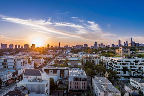 Oaks Melbourne South Yarra Suites - Lismore Accommodation 5