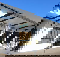 Coffee House Apartment Motel