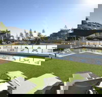 Beach Club Resort - Lismore Accommodation