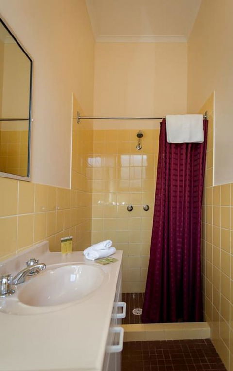 Belgravia Mountain Guest House - Lismore Accommodation 6