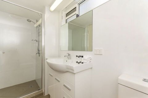 Bali Hai Apartments Noosa - Lismore Accommodation 6