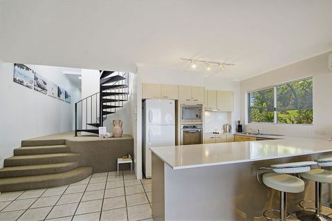 Bali Hai Apartments Noosa - Lismore Accommodation 7