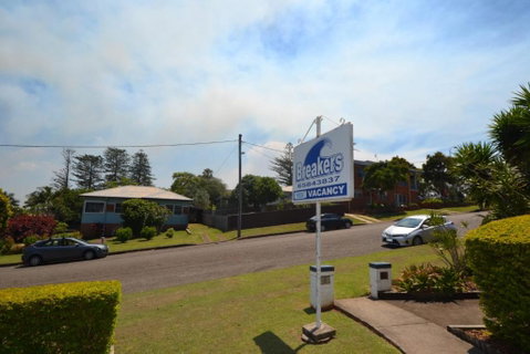 Breakers 4 2 Hill Street - Lismore Accommodation 1