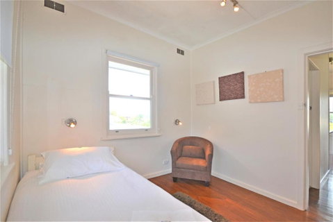 Breakers 4 2 Hill Street - Lismore Accommodation 2