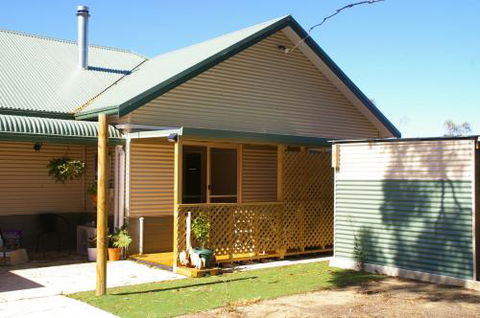 The Hakeas - Lismore Accommodation 3