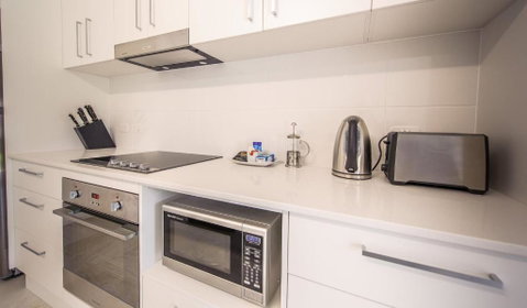 Escape At Nobbys Executive Townhouse 1 74 Pacific Drive - Lismore Accommodation 6