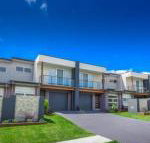 Escape at Nobbys Executive Townhouse 1 74 Pacific Drive - Lismore Accommodation