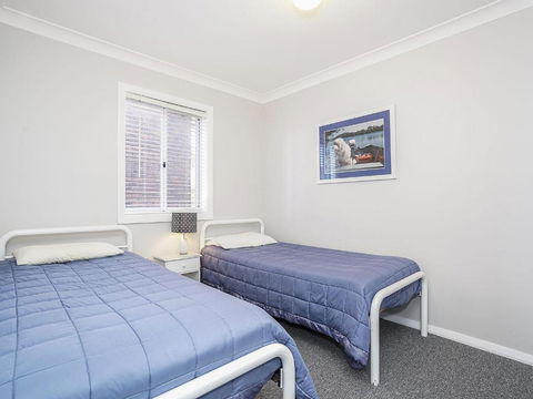 Beachcomer Unit 1 The Entrance NSW - Lismore Accommodation 1